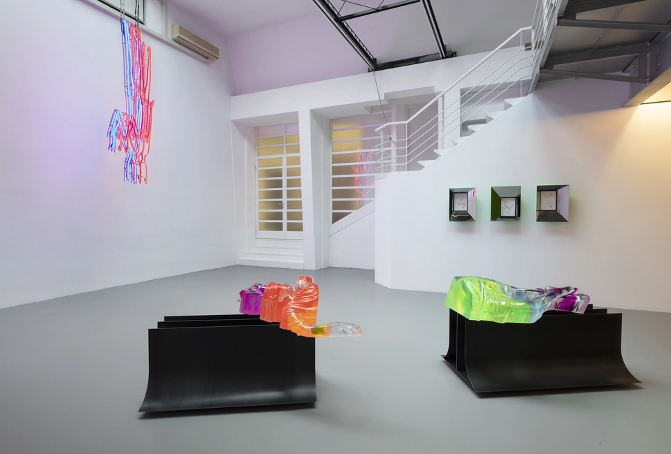 Like They Were Eternal, 2021, Installation view at the gallery in Milan, Ph. Andrea Rossetti
